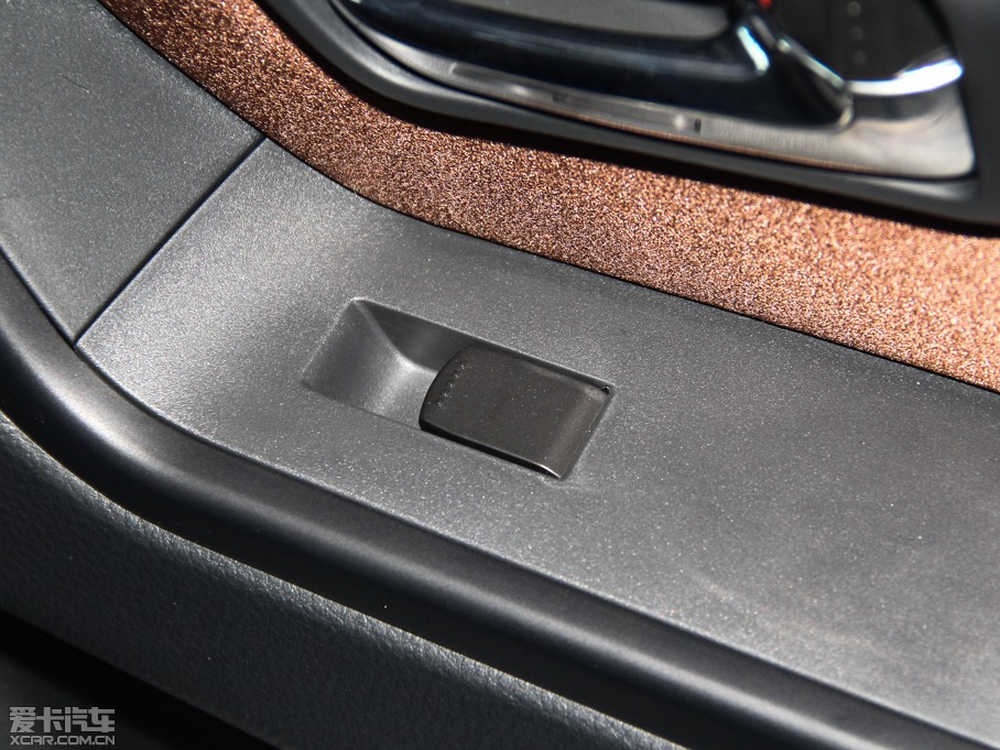 2013ZSX4Ɏ 1.6L Ԅ(dng)J