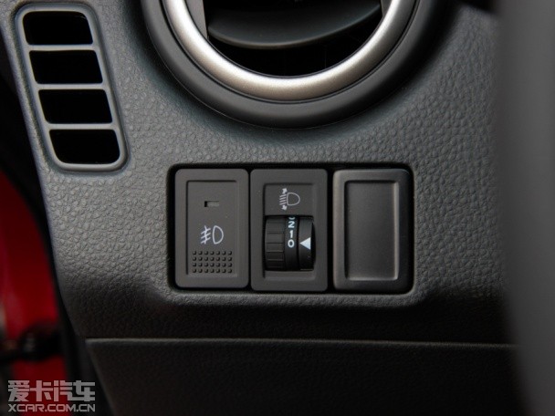 長安鈴木2013款天語SX4兩廂