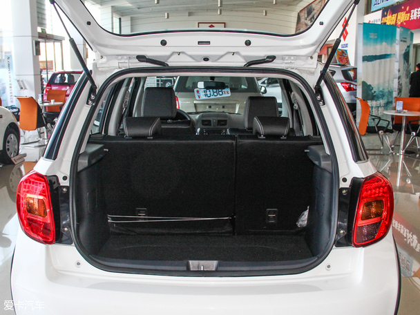 長安鈴木2013款天語SX4兩廂