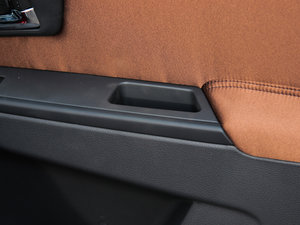 2013J 1.6L Ԅ(dng)`(dng) g