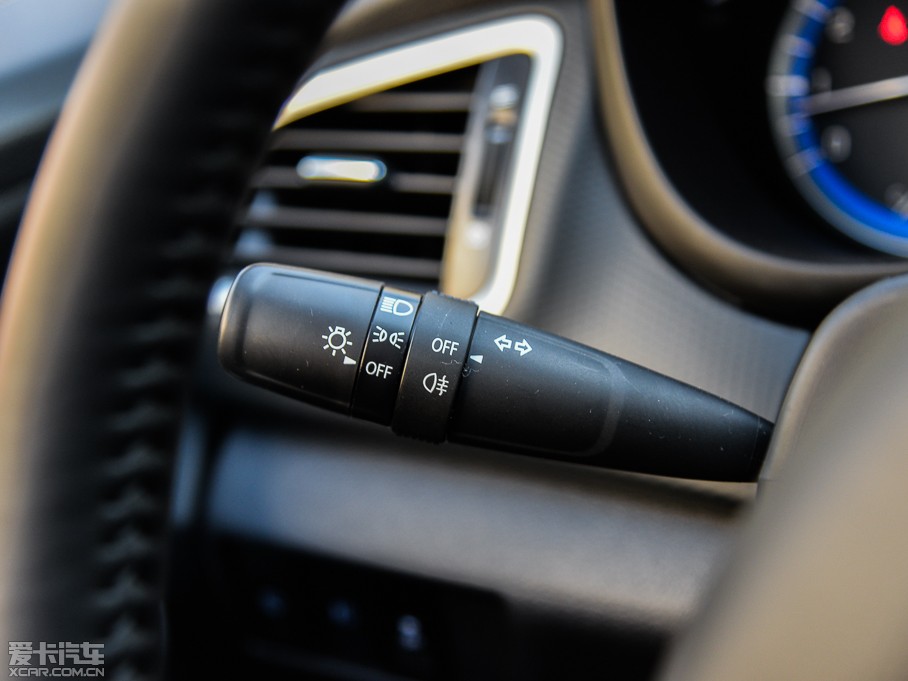 2014hS 1.6L CVTF (q)