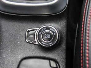 長安鈴木2014款鋒馭