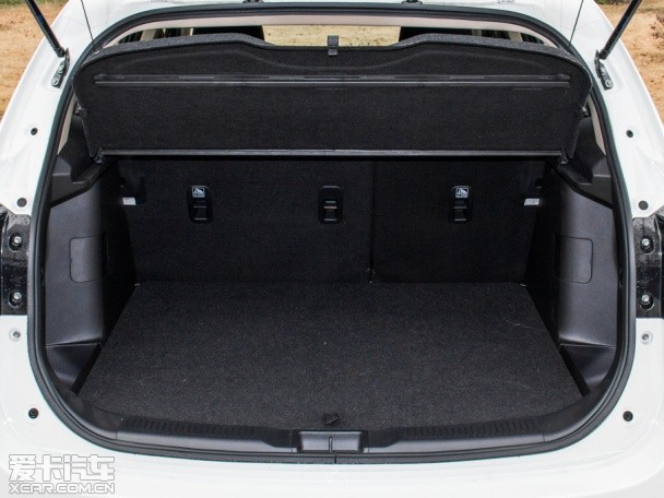 長安鈴木2014款鋒馭