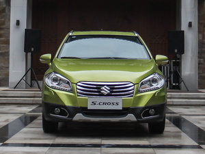 2014款1.6L CVT尊贵型 四驱 整体外观
