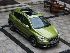 2014款1.6L CVT尊贵型 四驱 整体外观