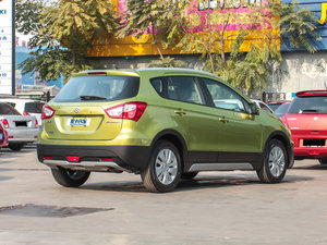 2014款1.6L CVT精英型 两驱 整体外观
