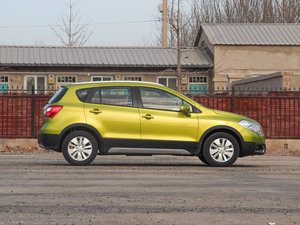 2014款1.6L 手动精英型 两驱 整体外观