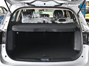 2014款1.6L 手动进取型 两驱 空间座椅