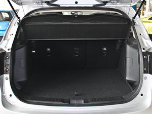 2014款1.6L 手动进取型 两驱 行李厢空间