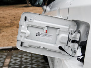 2014款1.6L CVT进取型 两驱 细节外观