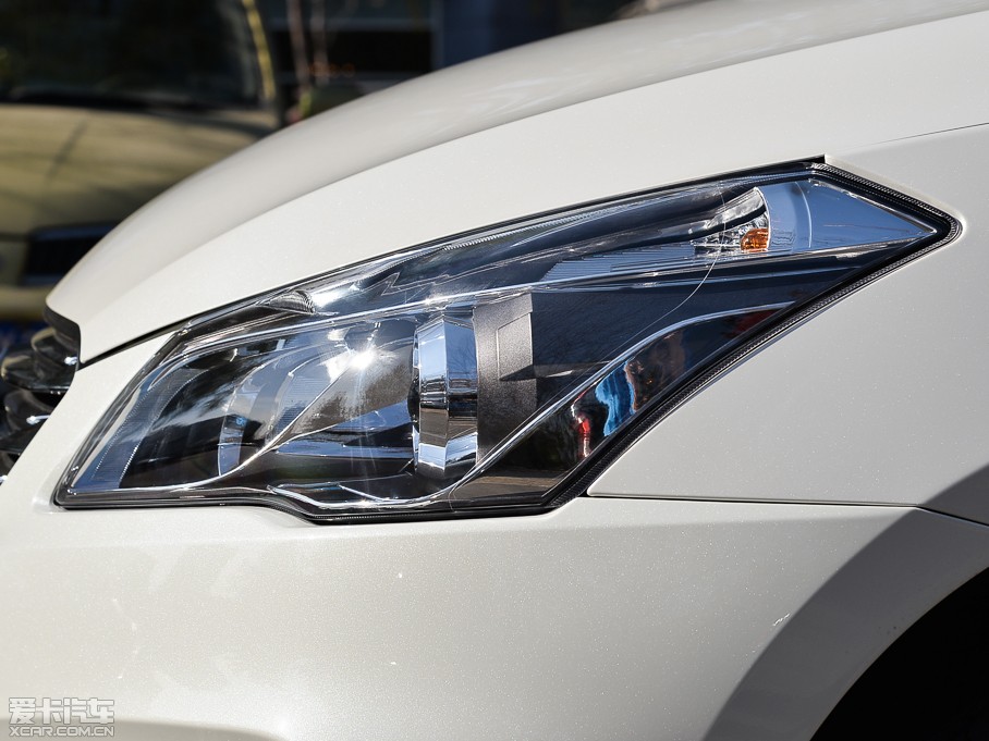 2015��� 1.6L �ԄӘ�����