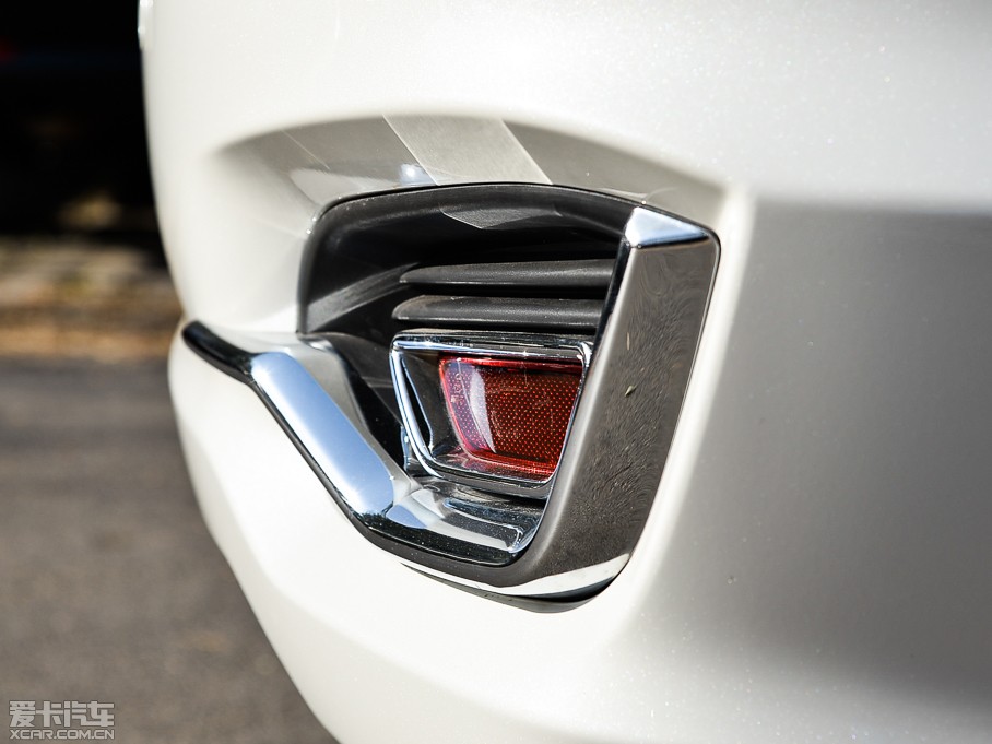 2015��� 1.6L �ԄӘ�����