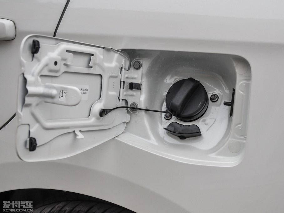 2015��� 1.6L �ք�(d��ng)������