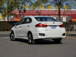 2015款1.6L 自动乐享型 左后45度