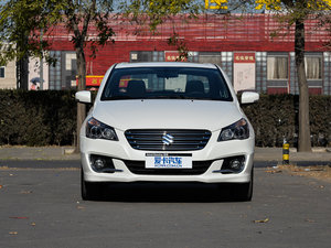 2015款1.6L 自动乐享型 正前