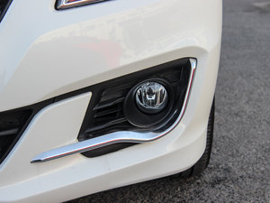 2015款1.6L 自动尊享型 前雾灯