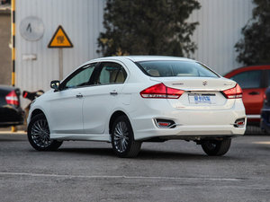 2015款1.6L 自动尊享型 左后45度