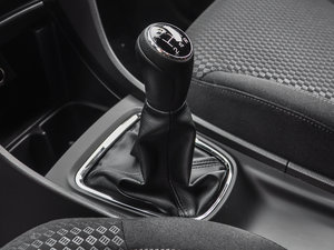 2015款1.6L 手动舒享型 换挡杆