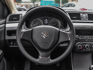 2015款1.6L 手动舒享型 方向盘