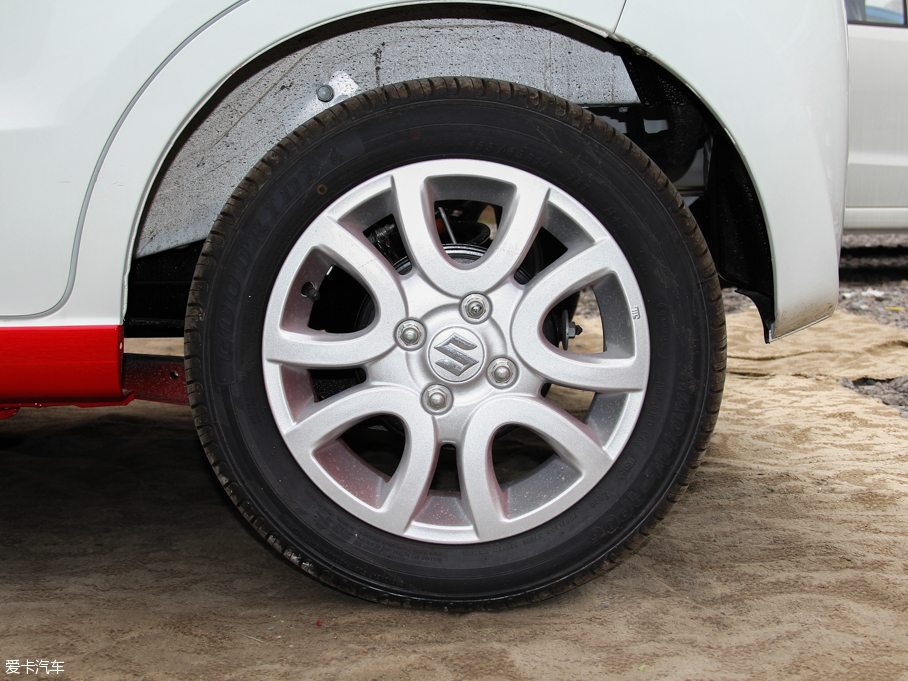 2015��W�� 1.0L �Ԅ��޶���