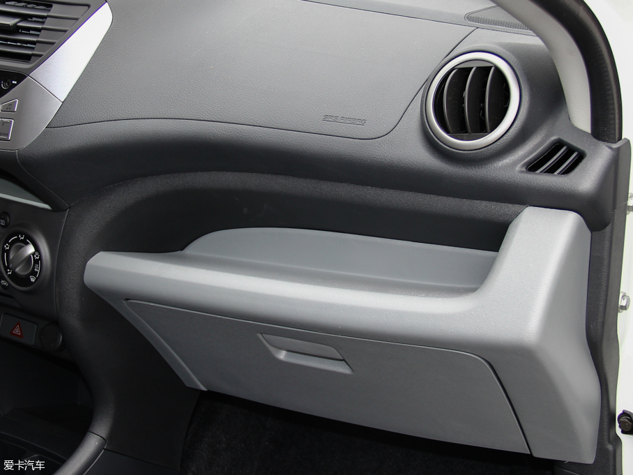 2015��W�� 1.0L �Ԅ��޶���