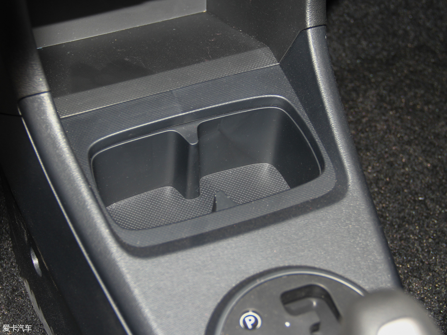 2015��W�� 1.0L �Ԅ��޶���