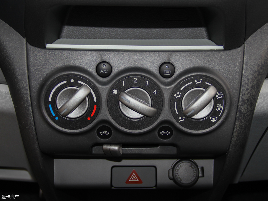 2015��W�� 1.0L �Ԅ��޶���