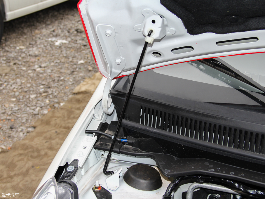 2015��W�� 1.0L �Ԅ��޶���