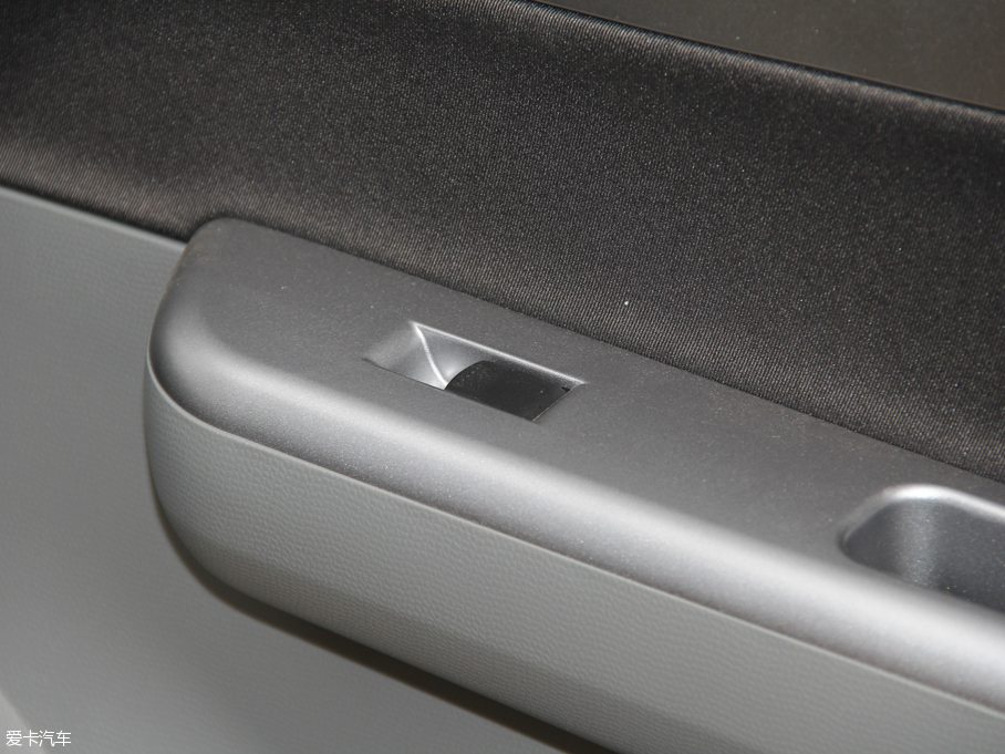 2015������ 1.5L �Ԅ��޶���