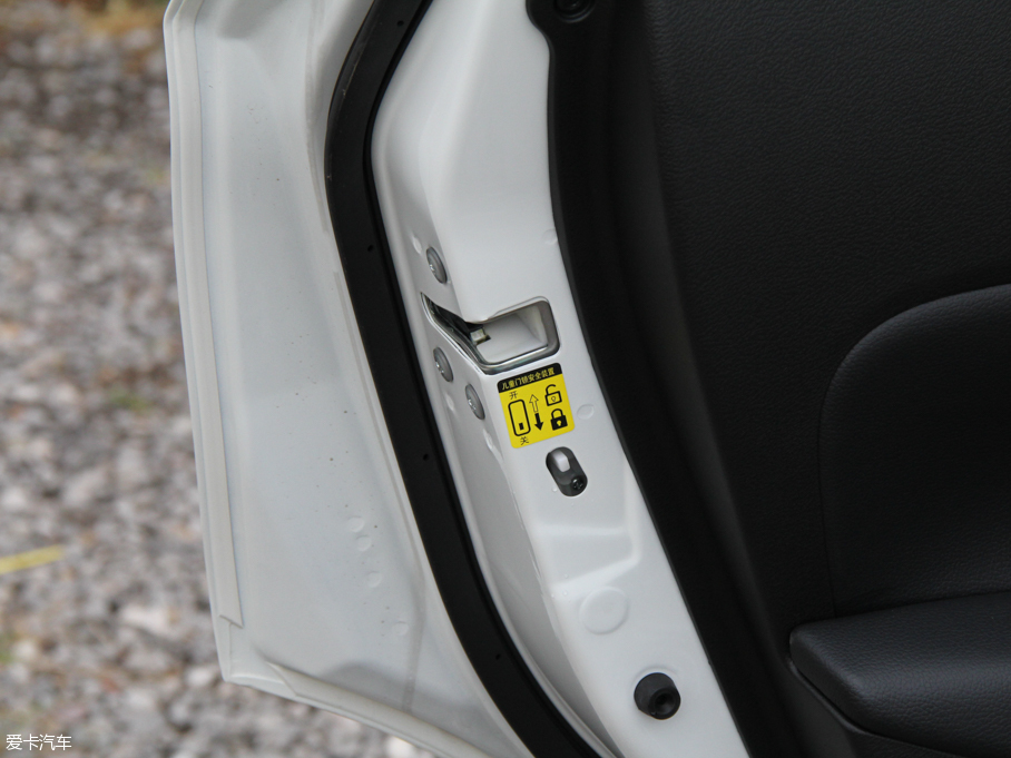 2015hS 1.6L ք(dng)Ӣ (q)