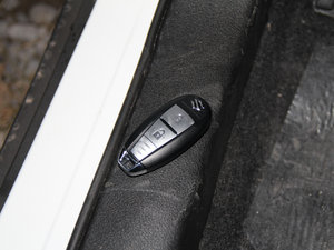 2015款1.6L 手动进取型 两驱 车钥匙