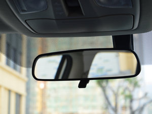 2016款1.4T 自动豪华型 车内后视镜