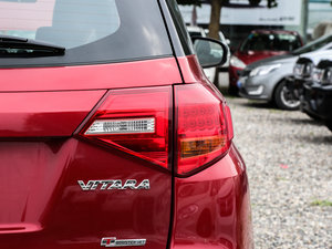 2016款1.4T 手动豪华型 尾灯