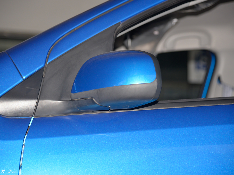 2016?yun)W 1.0L ք(dng)Ań(dng)