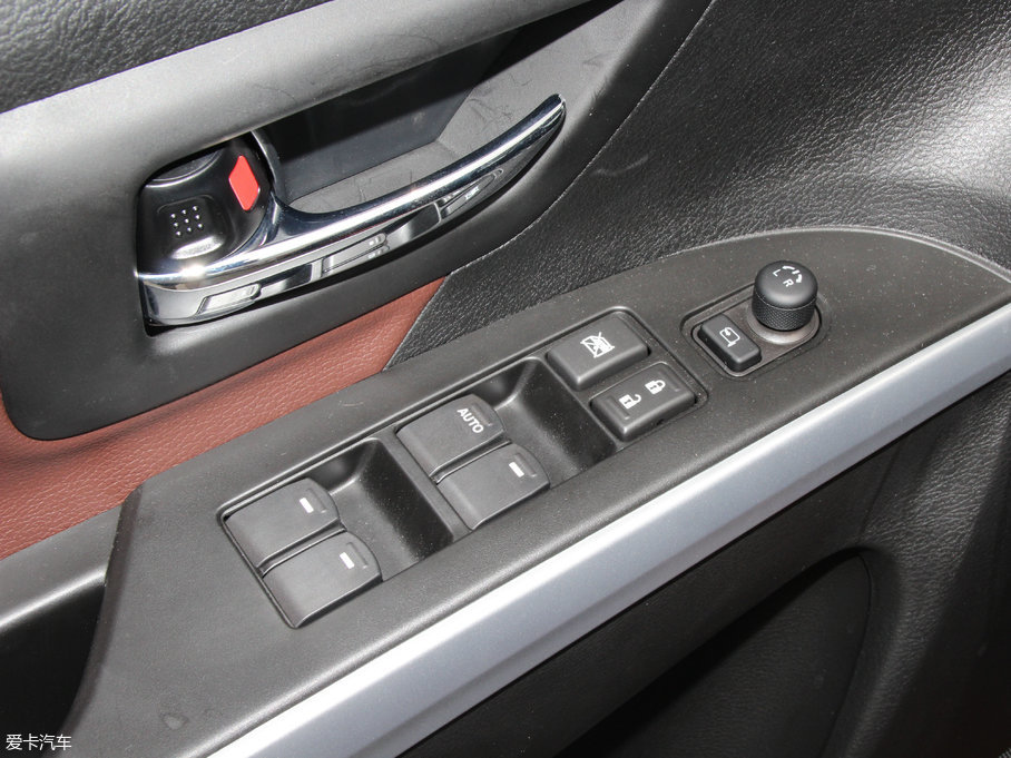 2017; 1.4T Ԅ(dng) 4WD