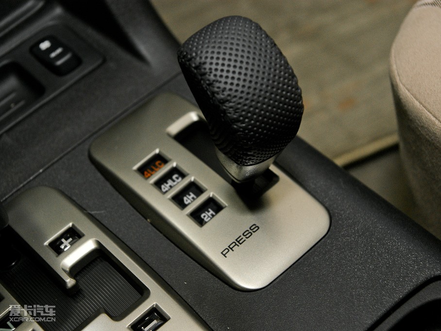 2011�������_ 3.0GLS �Ԅ�(d��ng)��