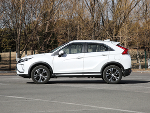 2018款1.5T CVT四驱真我版 正侧（左）