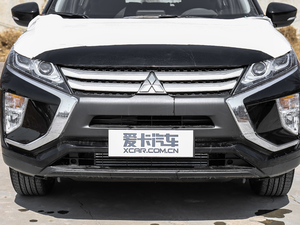 2018款1.5T CVT两驱无畏版 中网