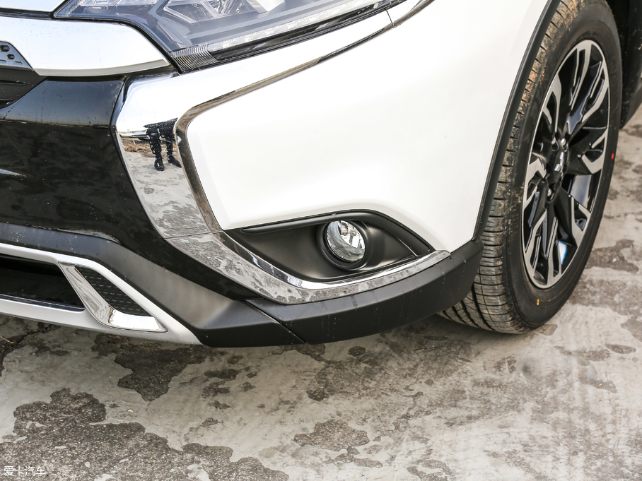 2019��W�{�� 2.4L ������а� ��V