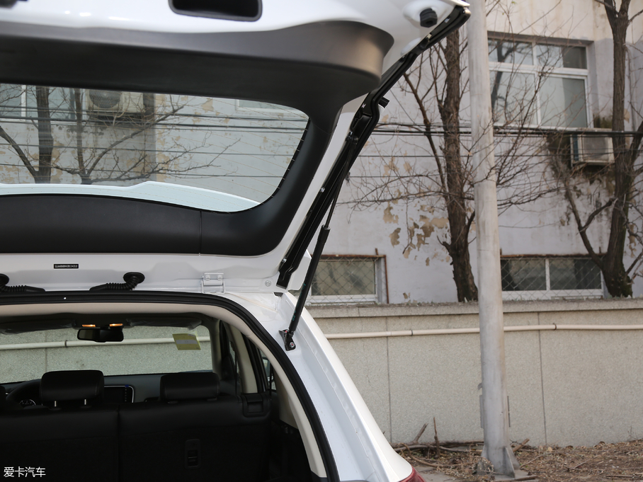 2019��W�{�� 2.4L ���(q��)���а� ��V