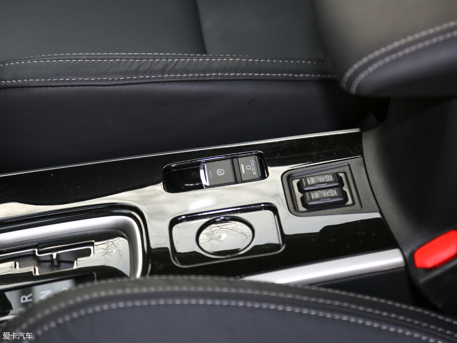 2019��W�{�� 2.4L ���(q��)���а� ��V