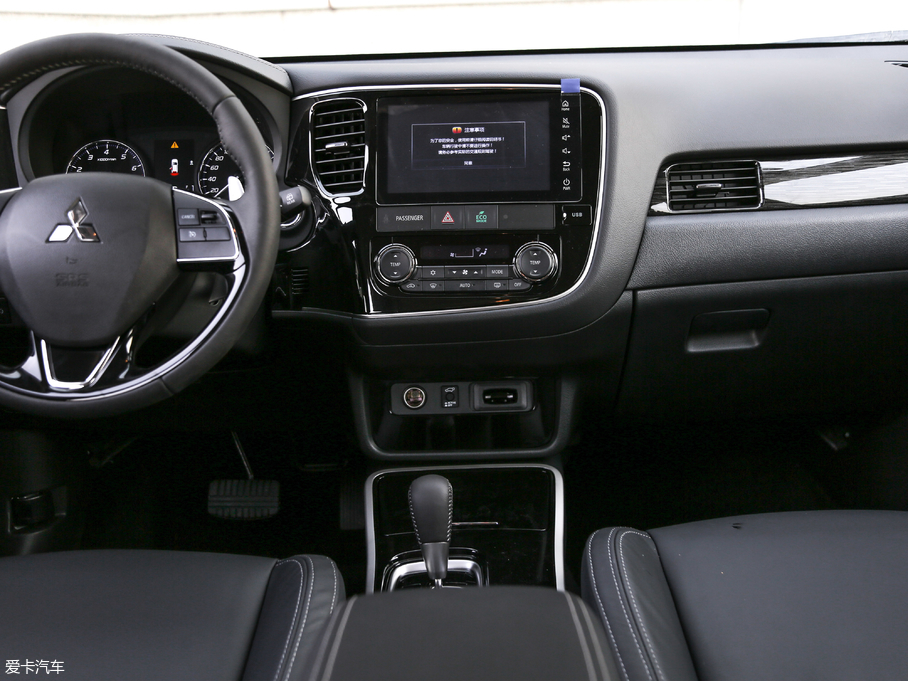 2019W{(ln) 2.4L (q)а (gu)V