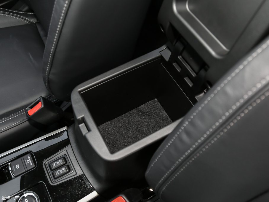 2019W{(ln) 2.4L (q) (gu)V