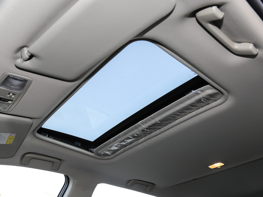 2019W{(ln) 2.4L (q) V