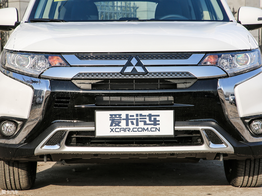 2019W{ 2.0L 򌕳 7 V