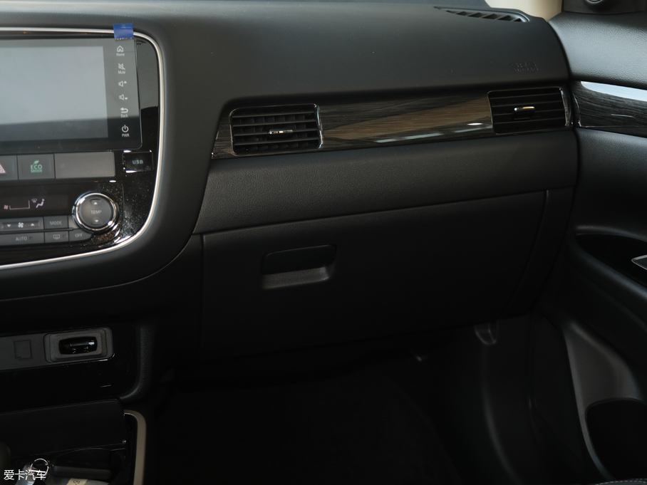 2019��W�{�� 2.0L ���(q��)������ ��V