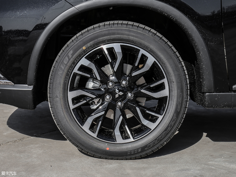 2019W{(ln) 2.0L (q) V