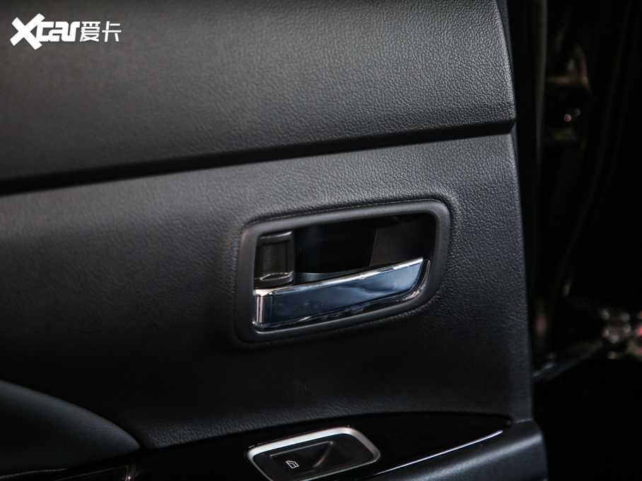 2019W{(ln) 2.4L (q) VI