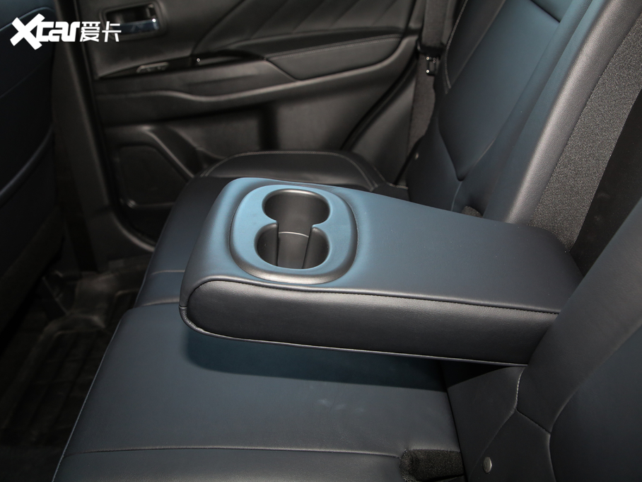 2019W{(ln) 2.4L (q) VI