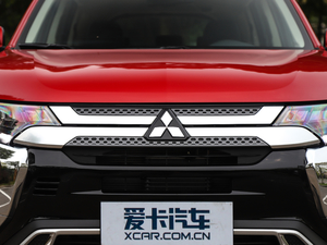2019款2.4L 四驱致享版 7座 国V 中网